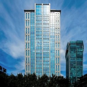 上海-都市总部大楼
