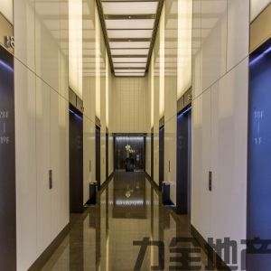 静安区新梅华东大酒店