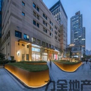 世纪大道宝钢大厦