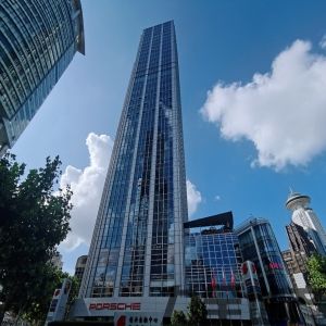 南京西路创兴金融中心