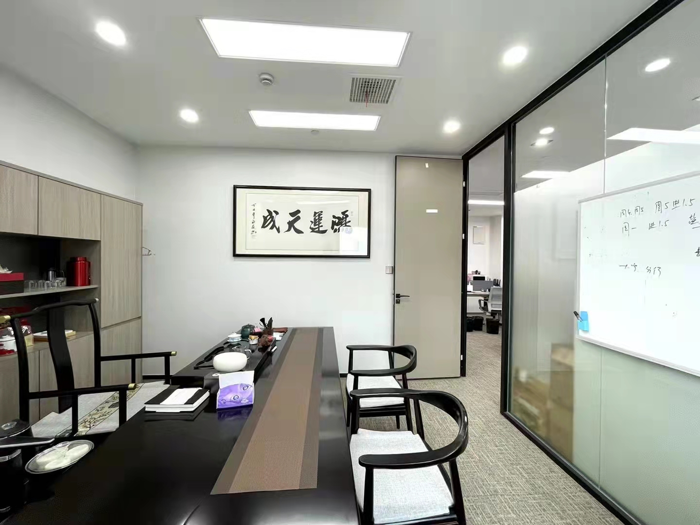长宁东银中心300平精装修带家具优质房源出租(图4)